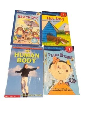 Scholastic Kids Book Set of 4 Early Readers